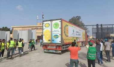 اليوم.. دخول ثالث قافلة مساعدات لقطاع غزة من معبر رفح