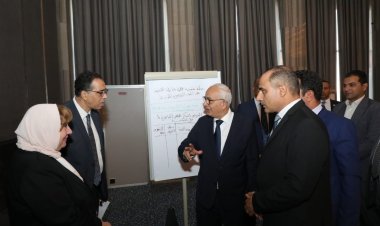 وزير التعليم: دراسة أدوات التقييم المختلفة لقياس المهارات الأساسية للغة العربية