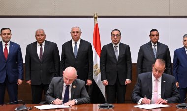 مدبولي يشهد توقيع مذكرة تعاون بين هيئة قناة السويس و"بلدنا" القطرية في مجال الأمن الغذائي