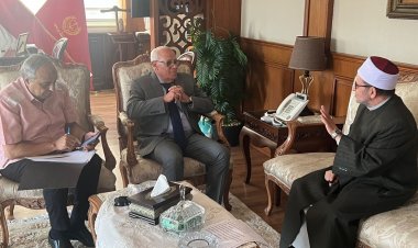 «الغضبان» يبحث استعدادات تنفيذ مسابقة بورسعيد الدولية للقرآن والابتهال الدينى