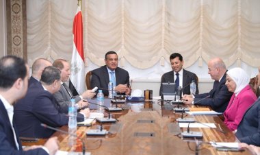 وزيرا الشباب والتنمية المحلية يبحثان تعزيز  مجالات التعاون المشترك