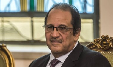 عاجل.. اتصال هاتفي بين عباس كامل وإسماعيل هنية بشأن الأوضاع في غزة