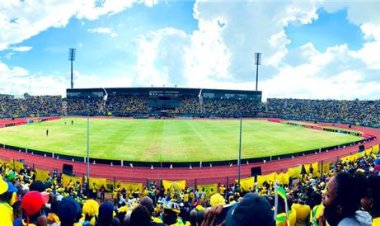 صن داونز يفتح ملعبه مجانا للجماهير خلال مباراة الأهلي