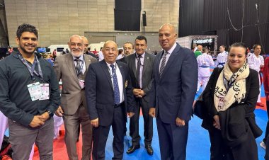 سفير مصر بالمجر يهنئ منتخب مصر للكاراتيه المشارك في بطولة العالم عقب تأهله للنهائي