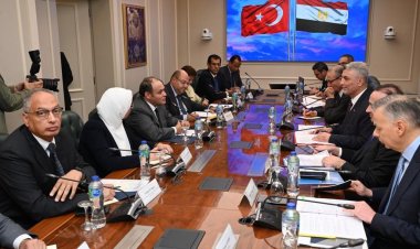 وزيرالصناعة ونظيره التركي يعقدان اجتماعاً بمشاركة مسئولي وزارتي التجارة بالبلدين