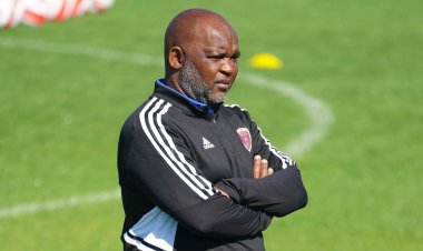 بالتراضي.. ‏الوحدة الإماراتي ينهي تعاقده مع بيتسو موسيماني 