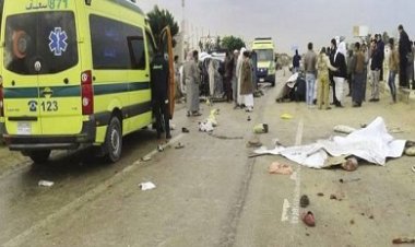 إصابة 7 أشخاص إثر انقلاب ميكروباص أعلى طريق الفيوم 