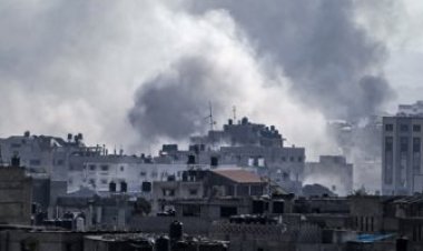 وصول حصيلة الشهداء في مخيمي النصيرات والشاطئ إلى 25 شهيدًا