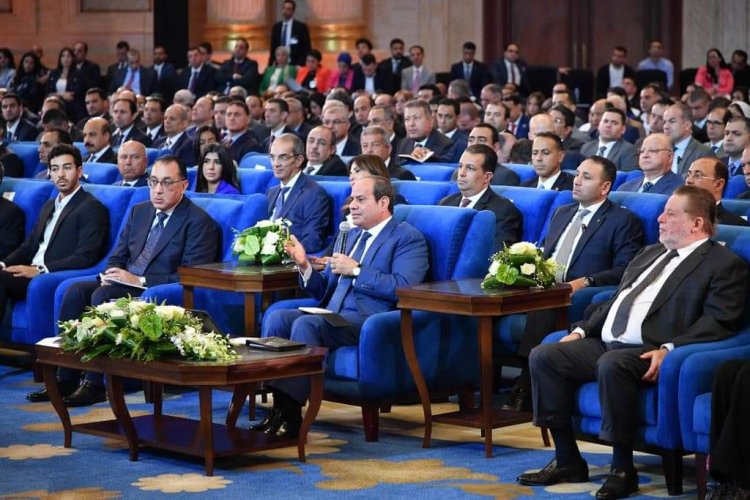 الرئيس السيسي: 17 مليون مواطن يحصلون على الكهرباء بأقل من ربع ثمنها