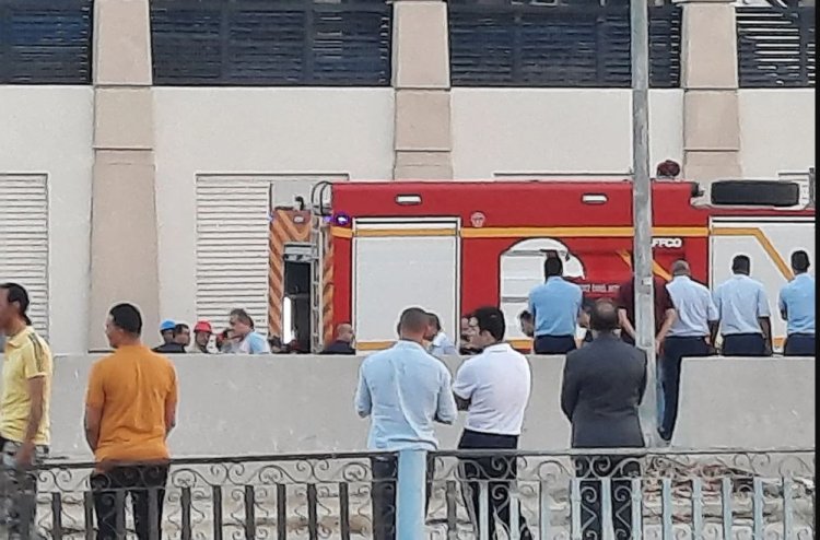 محافظ الإسماعيلية يتفقد موقع حريق مبنى مديرية الأمن 