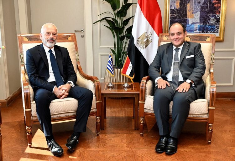 وزير التجارة والصناعة يبحث مع سفير اليونان سبل تعزيز العلاقات الاقتصادية بين البلدين