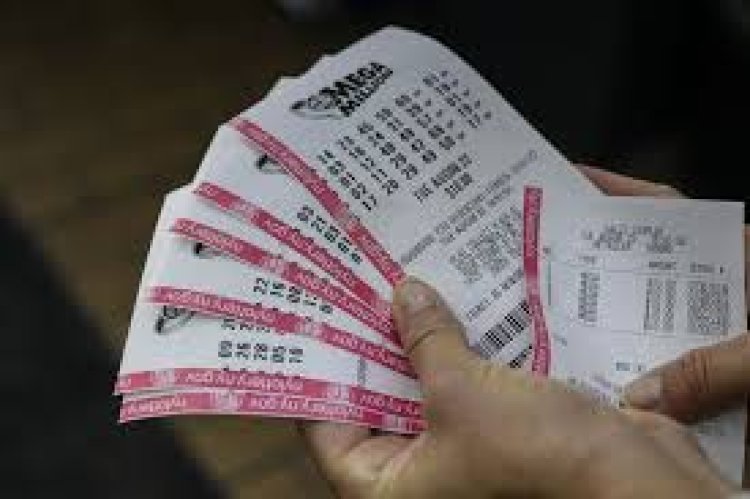 بقيمة 1.76 مليار دولار.. لاعب Powerball يفوز بالجائزة الكبرى في اليانصيب