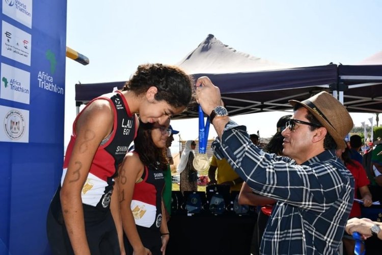 وزير الرياضة يشهد انطلاق فاعليات البطولة الإفريقية الدولية للترايثلون المؤهلة لأوليمبياد باريس