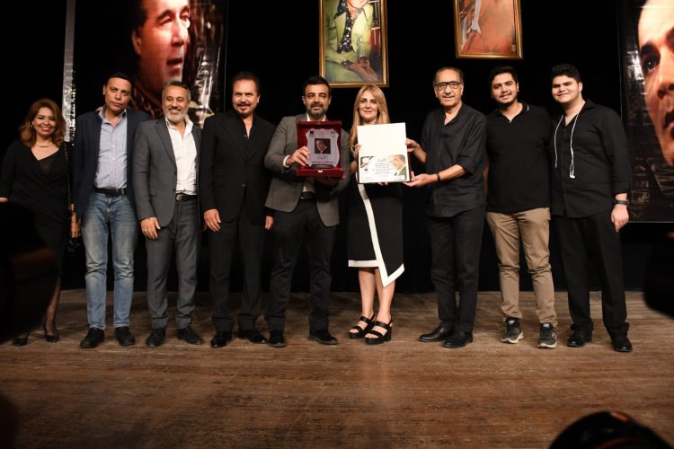 بالصور.. حفل تكريم اسم الفنان محمود ياسين