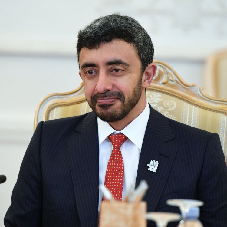 وزير الخارجية الإماراتي يلتقي رئيس تيمور الشرقية