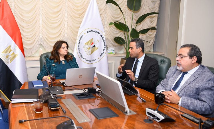 وزيرة الهجرة: نسعى لتطبيق خطة تطوير مؤسسي تعتمد على الشباب وتخدم مصالح مواطنينا بالخارج