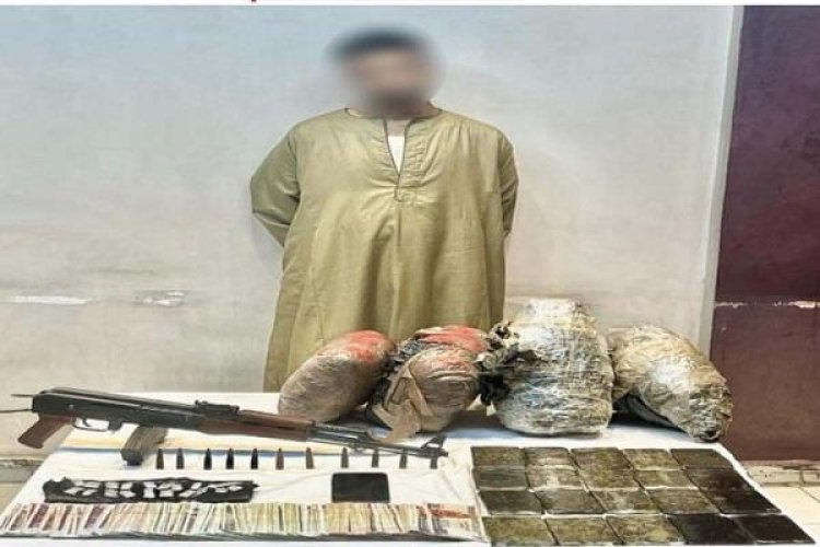 سقوط عنصر إجرامى خطير بحوزته «حشيش وشابو» فى الأقصر