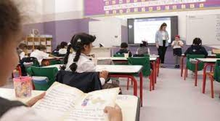نظراً للأحوال الجوية .. الدراسة عن بعد في مدارس «أم القيوين» غدا