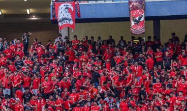 جماهير الأهلي تحتشد في استاد القاهرة قبل لقاء صن داونز