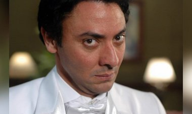 فتحي عبد الوهاب يواجه حمادة هلال في مسلسل المداح 4