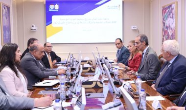 وزيرا الاتصالات وقطاع الأعمال العام يتابعان أعمال مشروع تخطيط الموارد والتحول الرقمي
