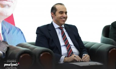 المستشار محمود فوزي يكشف عن تفاصيل اهتمام الرئيس السيسي بـ«ملف الصحة»