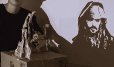 «فنان من ورق».. شاب يحول ظل الورق المقوي إلى فن مبدع