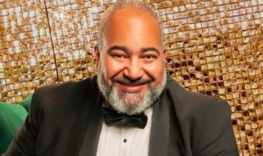 بعد الهجوم عليه.. بيومي فؤاد يُغلق التعليقات على حساباته