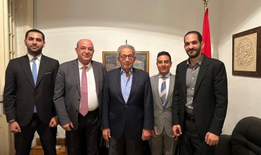 تحدَّث عن المشاركة الانتخابية.. تفاصيل لقاء عمرو موسى واتحاد شباب حزب المؤتمر