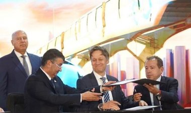 أوراسكوم للإنشاءات توقع عقدي مشروعين بالخط الرابع للمترو والقطار السريع (مستند)