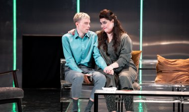 مهرجان وسط البلد للفنون المعاصرة يختتم فعاليات النسخة الحادية عشرة بـ"الأطفال المحظوظون"