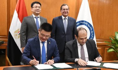 ٣ اتفاقيات تعاون بين قطاع البترول وهواوي العالمية لدعم التحول الرقمي وحلول الطاقة الشمسية