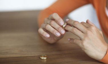 تفسير حلم الطلاق للمتزوجة