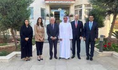وفد إماراتيٌّ يطّلع على التجربة الأردنيّة في تطوير المناهج التعليمية