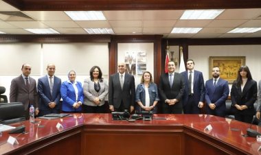 جهاز تنمية المشروعات وشركة إرادة يوقعان عقد جديد لتمويل المشروعات متناهية الصغر بالمحافظات