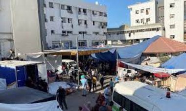 تسليم إمدادات طبية وأدوية لمستشفى الشفاء في غزة