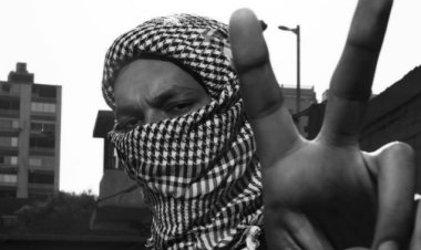 ويجز يثير الجدل بصورة جديدة...هل يتواجد في غزة؟