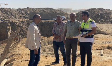 رئيس القاهرة الجديدة يتفقد أعمال إحلال وتجديد ورفع كفاءة محطات وروافع المياه
