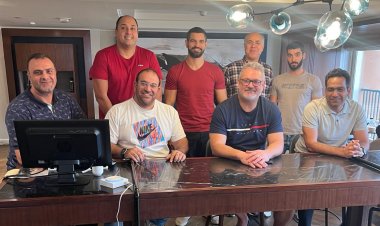 قبل إنطلاقه.. «ميكالى» يزور مقر معسكر منتخب مصر الأولمبي