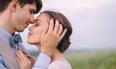 أيهما يفضل الرجل أكثر.. الأنوثة أم الجمال؟