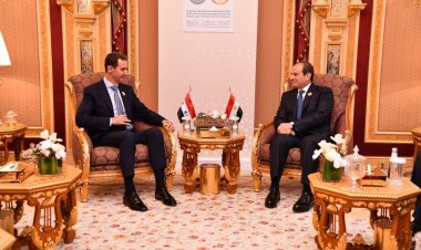 الرئيس السيسي وبشار الأسد يعقدان جلسة مباحثات على هامش قمة الرياض