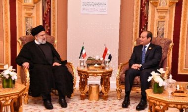 مباحثات بين الرئيس السيسي ونظيره الإيرانى على هامش القمة العربية الإسلامية