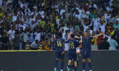النصر يواصل مطاردة الهلال على صدارة الدوري السعودي