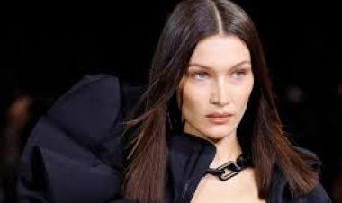 «ديور» بعد شائعة استبدال بيلا حديد بعارضة إسرائيلية: عقدها انتهى منذ عام