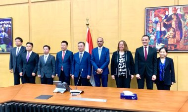 مسئولو الإسكان يبحثون مع مسئولي تشونغتشينغ الصينية سبل التعاون