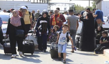 ننشر أسماء 420 شخصًا من حملة الجنسيات الأجنبية سيغادرون غزة اليوم