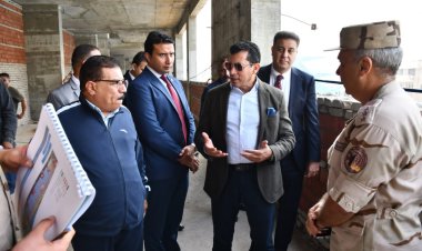 وزير الرياضة يتفقد نادي «النادي».. ويطمئن على سير العمل بمول وجراج المونوريل باستاد القاهرة