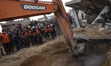 اشتية: «نرفض المخيمات.. في تاريخ فلسطين لا شئ مؤقتا»