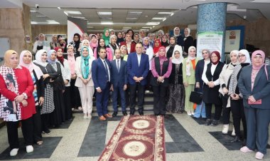 محافظ الشرقية يشهد فاعليات برنامج "المرأة تقود في المحافظات المصرية"
