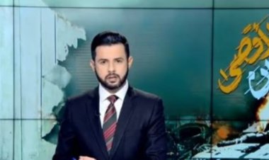 مذيع فلسطيني ينعي والدته علي الهواء بعد استشهدها داخل قطاع غزة